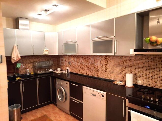 Satılır 4 otaqlı yeni tikili 180 m², 9-cu mikrorayon q., photo 21 from 27
