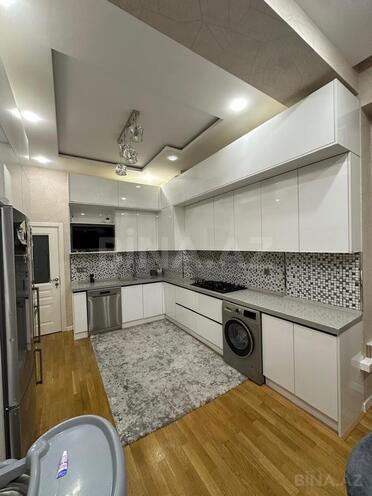 Satılır 3 otaqlı yeni tikili 137 m², 8 Noyabr m., photo 9 from 31