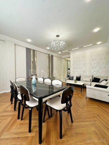 Продаётся 3-комн. новостройка 130 м², м. Нариман Нариманов, photo 1 from 13