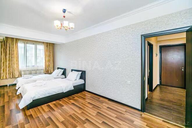 İcarəyə verilir 3 otaqlı köhnə tikili 100 m², İçəri Şəhər m., photo 15 from 32