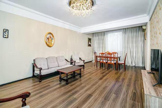 İcarəyə verilir 3 otaqlı köhnə tikili 100 m², İçəri Şəhər m., photo 11 from 32