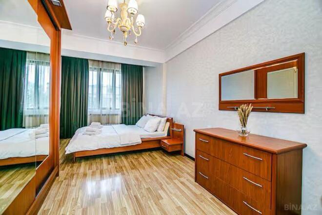 İcarəyə verilir 3 otaqlı köhnə tikili 100 m², İçəri Şəhər m., photo 22 from 32
