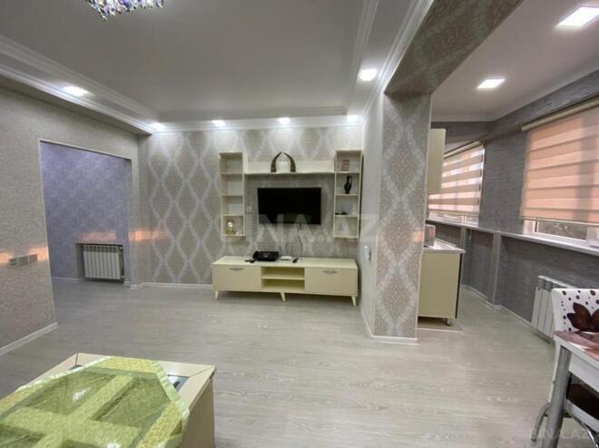 İcarəyə verilir 2 otaqlı köhnə tikili 60 m², Qara Qarayev m., photo 1 from 12