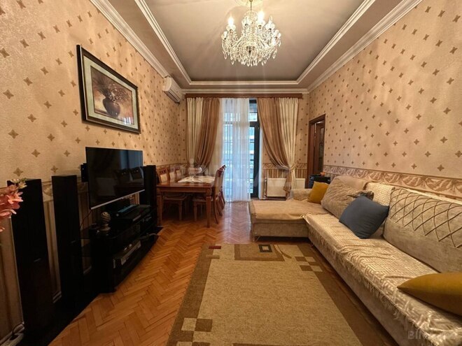 Satılır 3 otaqlı köhnə tikili 56 m², Səbail r., photo 4 from 16