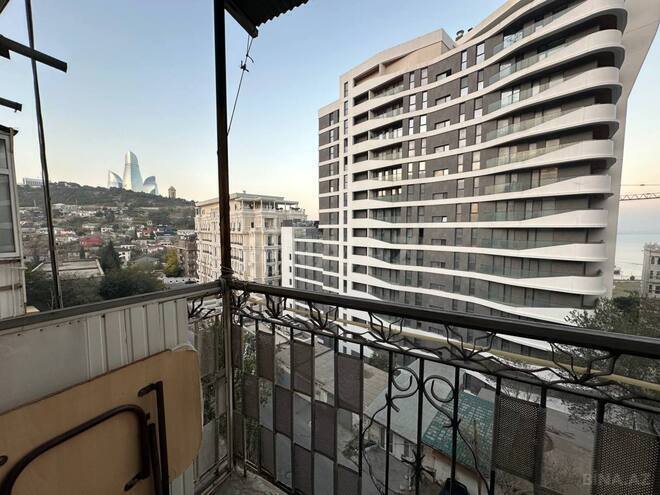 Satılır 3 otaqlı köhnə tikili 56 m², Səbail r., photo 14 from 16