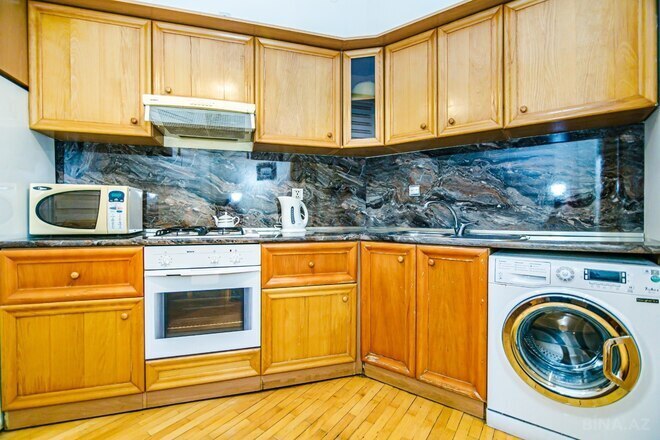 Сдаётся 2-комн. вторичка 55 м², м. Сахил, photo 22 from 28