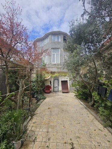 Продаётся 5-комн. дом/дача 280 м², пос. Бадамдар, photo 1 from 10