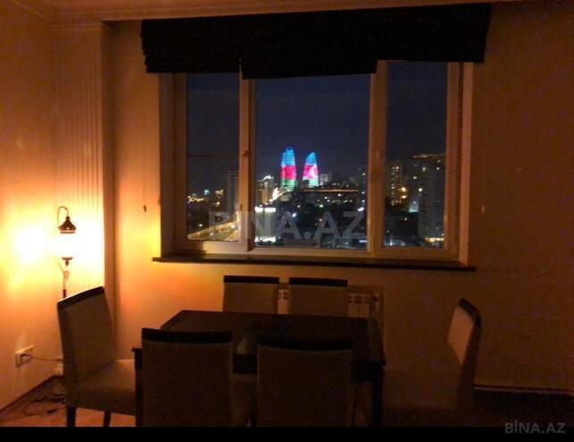 Сдаётся 3-комн. новостройка 120 м², м. Низами, photo 6 from 14