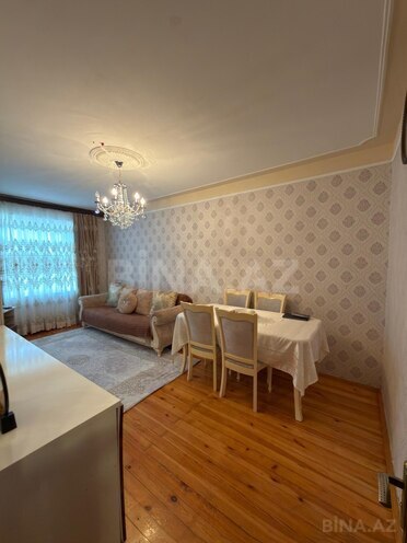 Продаётся 3-комн. вторичка 80 м², м. Ахмедлы, photo 1 from 10
