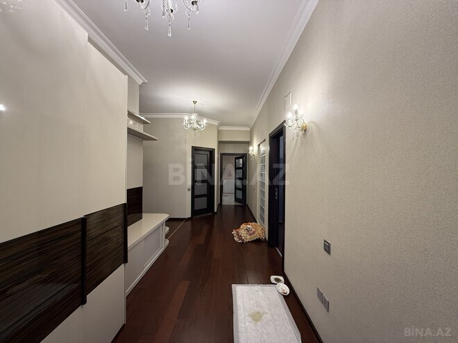Продаётся 4-комн. новостройка 212 м², м. Низами, photo 18 from 26