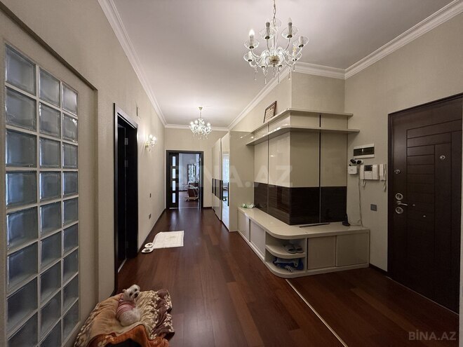 Продаётся 4-комн. новостройка 212 м², м. Низами, photo 19 from 26