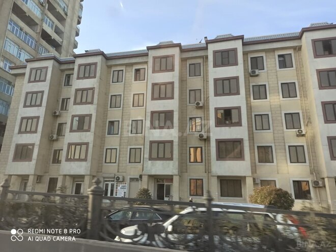 Продаётся 1-комн. вторичка 35 м², Бинагадинский р., photo 1 from 11