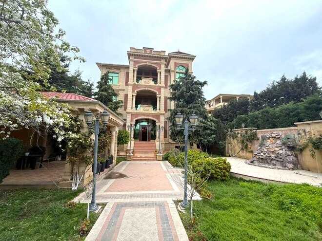 Продаётся 18-комн. дом/дача 1 200 м², м. Гянджлик, photo 1 from 31