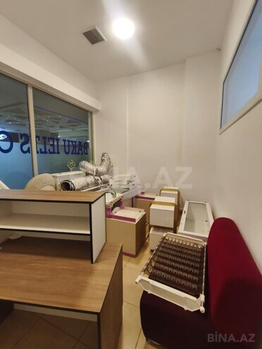İcarəyə verilir  obyekt 85 m², 28 May m., photo 1 from 9