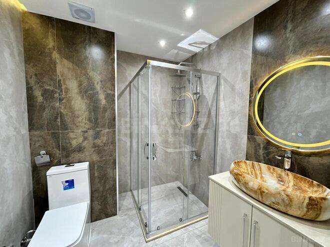 Satılır 4 otaqlı köhnə tikili 105 m², Bakıxanov q., photo 11 from 25