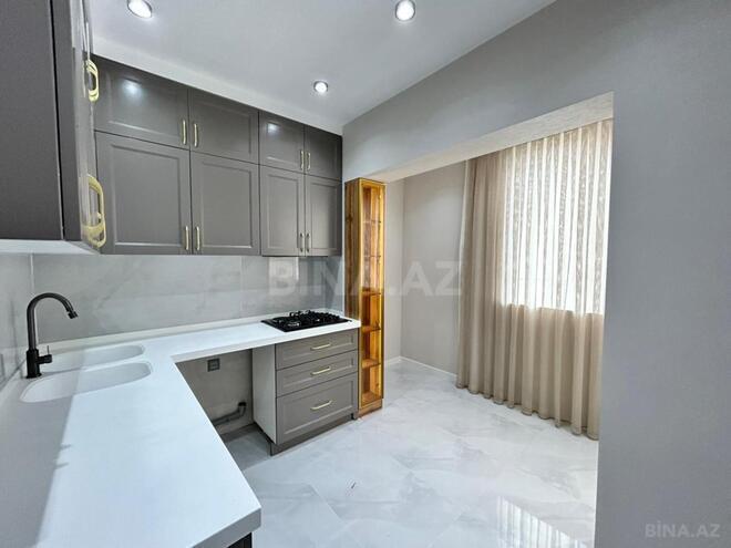 Satılır 4 otaqlı köhnə tikili 105 m², Bakıxanov q., photo 3 from 25
