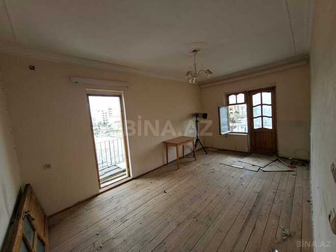 Продаётся 1-комн. вторичка 43 м², м. Гянджлик, photo 1 from 12