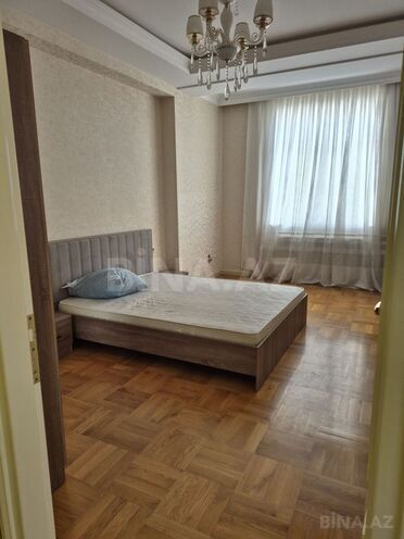 Сдаётся 2-комн. новостройка 90 м², м. Халглар Достлугу, photo 1 from 13