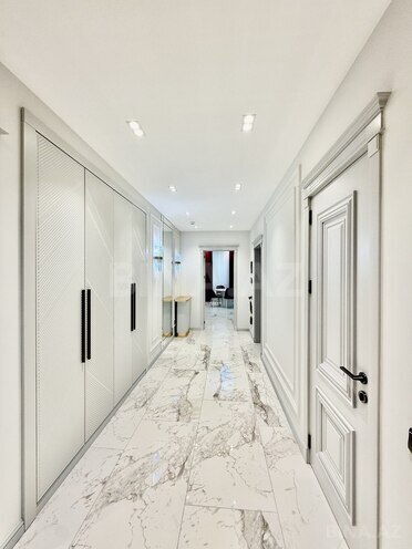 Сдаётся 2-комн. новостройка 110 м², м. Элмляр Академиясы, photo 3 from 19