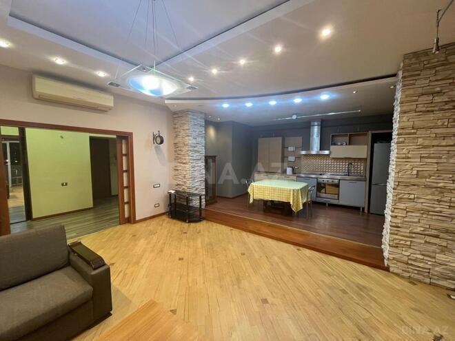İcarəyə verilir 3 otaqlı yeni tikili 130 m², Nizami m., photo 3 from 16
