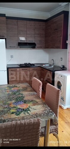 Сдаётся 2-комн. вторичка 60 м², м. Иншаатчылар, photo 3 from 8