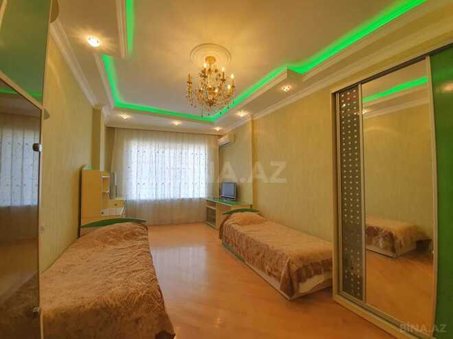 Сдаётся 3-комн. новостройка 135 м², м. Гянджлик, photo 17 from 31