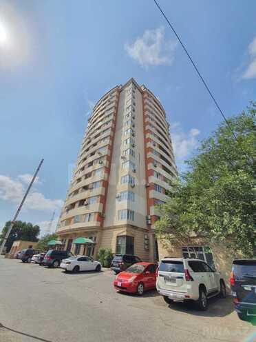 Сдаётся 3-комн. новостройка 135 м², м. Гянджлик, photo 1 from 31