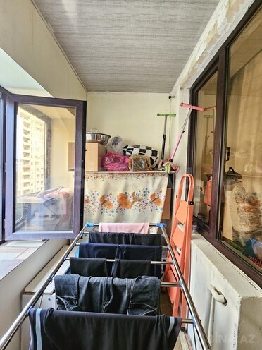 Satılır 3 otaqlı köhnə tikili 80 m², İnşaatçılar m., photo 15 from 20