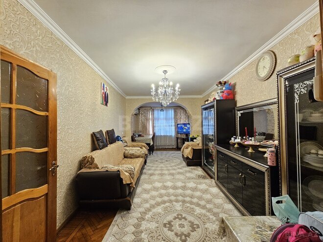 Satılır 3 otaqlı köhnə tikili 80 m², İnşaatçılar m., photo 3 from 20