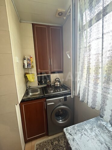 Satılır 2 otaqlı köhnə tikili 40 m², Xalqlar Dostluğu m., photo 5 from 10