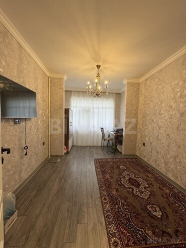 Продаётся 3-комн. вторичка 75 м², м. Ази Асланов, photo 9 from 20
