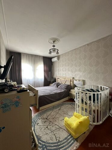 Продаётся 3-комн. вторичка 85 м², м. Иншаатчылар, photo 1 from 15