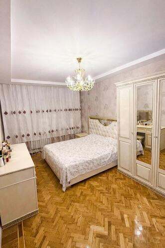 Satılır 3 otaqlı köhnə tikili 70 m², Memar Əcəmi m., photo 7 from 14