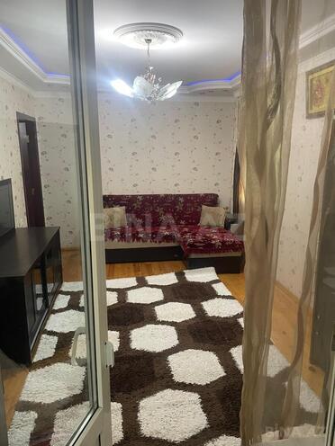 İcarəyə verilir 2 otaqlı köhnə tikili 70 m², İnşaatçılar m., photo 1 from 21