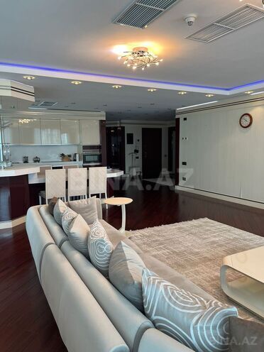 Сдаётся 3-комн. новостройка 215 м², м. Сахил, photo 15 from 26