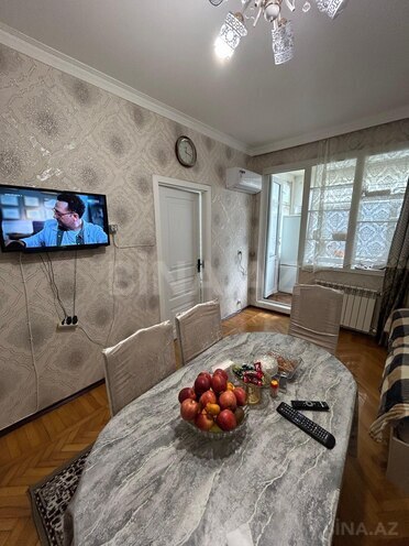 Продаётся 2-комн. вторичка 50 м², м. Мемар Аджеми, photo 5 from 13