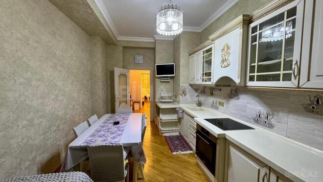 İcarəyə verilir 3 otaqlı yeni tikili 130 m², Ağ şəhər q., photo 17 from 26