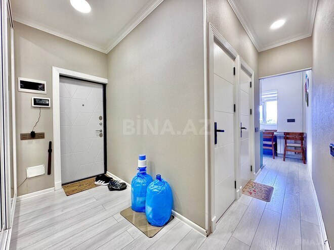 Продаётся 3-комн. вторичка 85 м², м. Кара Караев, photo 8 from 24