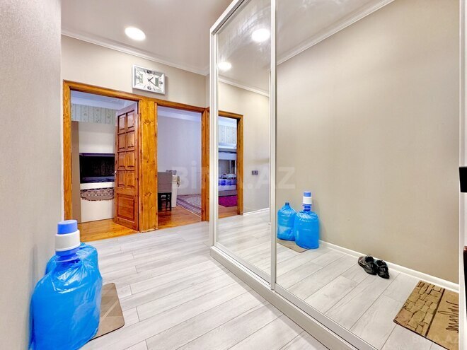 Satılır 3 otaqlı köhnə tikili 85 m², Qara Qarayev m., photo 22 from 24