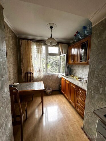 Продаётся 3-комн. вторичка 75 м², м. Нариман Нариманов, photo 9 from 12