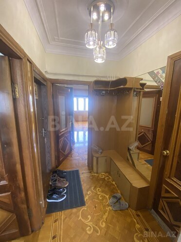İcarəyə verilir 2 otaqlı köhnə tikili 70 m², Azadlıq Prospekti m., photo 18 from 21