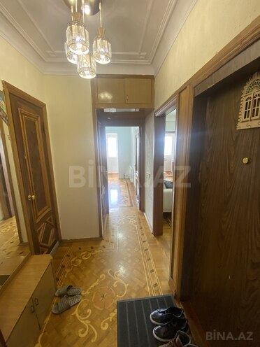 İcarəyə verilir 2 otaqlı köhnə tikili 70 m², Azadlıq Prospekti m., photo 17 from 21