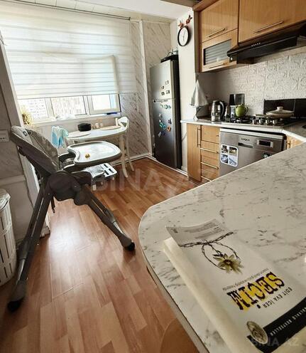 Satılır 3 otaqlı köhnə tikili 90 m², 8-ci mikrorayon q., photo 17 from 20