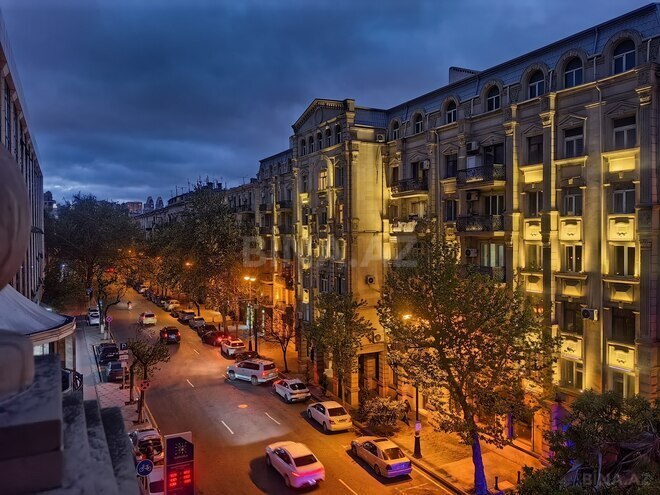 Satılır 3 otaqlı köhnə tikili 96.8 m², Sahil m., photo 22 from 30