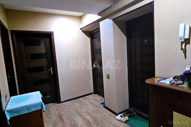 Продаётся 3-комн. вторичка 80 м², м. Кара Караев, photo 4 from 7