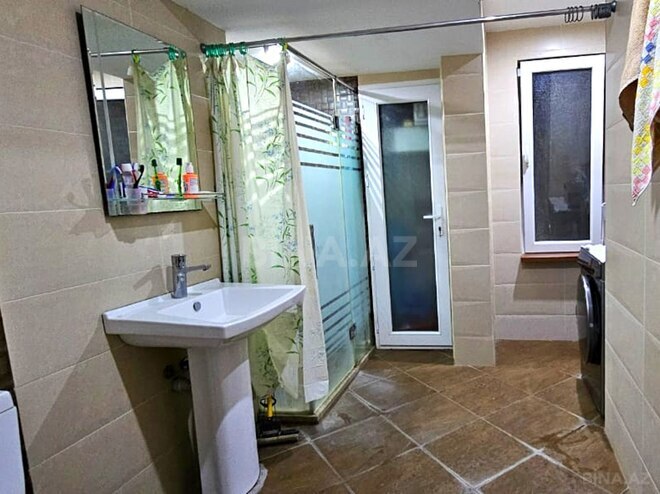 Продаётся 3-комн. вторичка 80 м², м. Кара Караев, photo 6 from 7