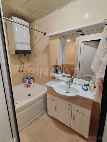 Продаётся 4-комн. вторичка 80 м², м. Ази Асланов, photo 28 from 32