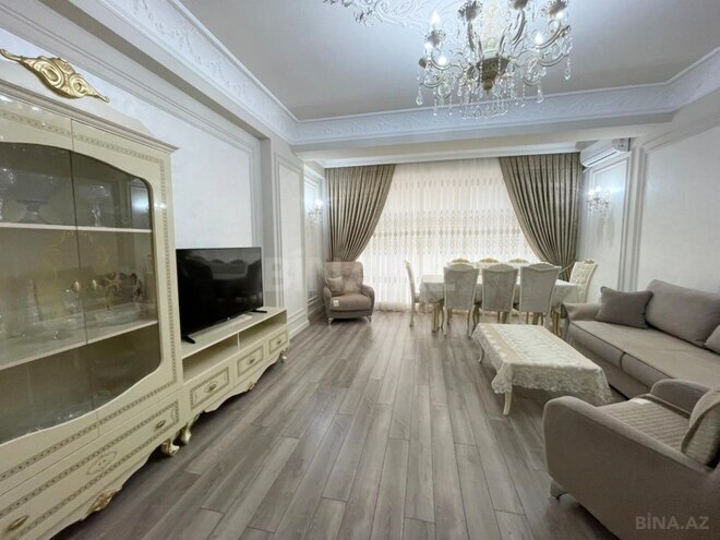 Продаётся 3-комн. новостройка 120 м², м. Иншаатчылар, photo 1 from 24