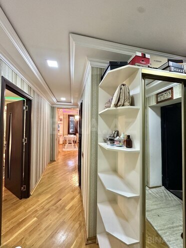 Продаётся 2-комн. вторичка 65 м², м. Гянджлик, photo 8 from 16