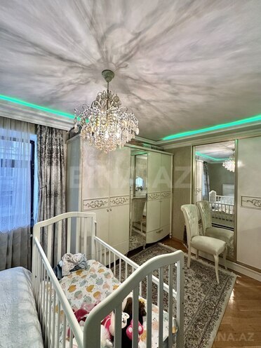 Продаётся 2-комн. вторичка 65 м², м. Гянджлик, photo 12 from 16